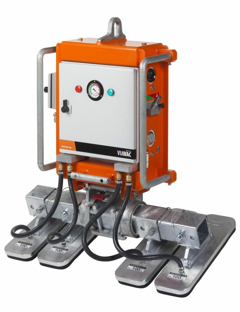 Vacuum lifter for Kingspan PowerPanel installation