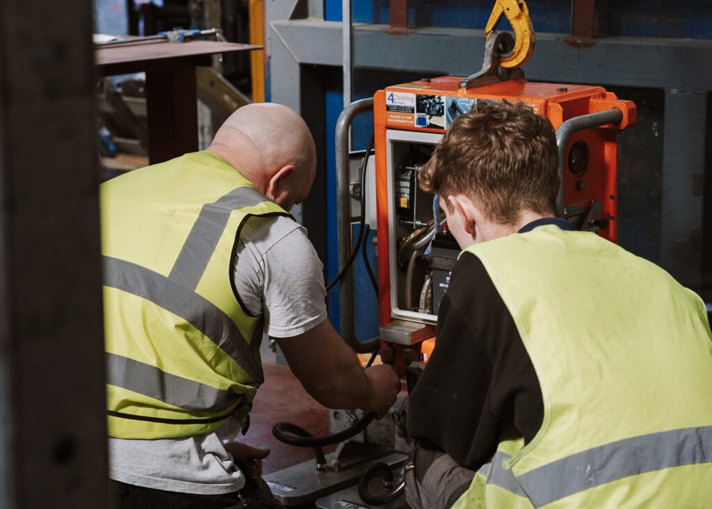 Servicing a machine