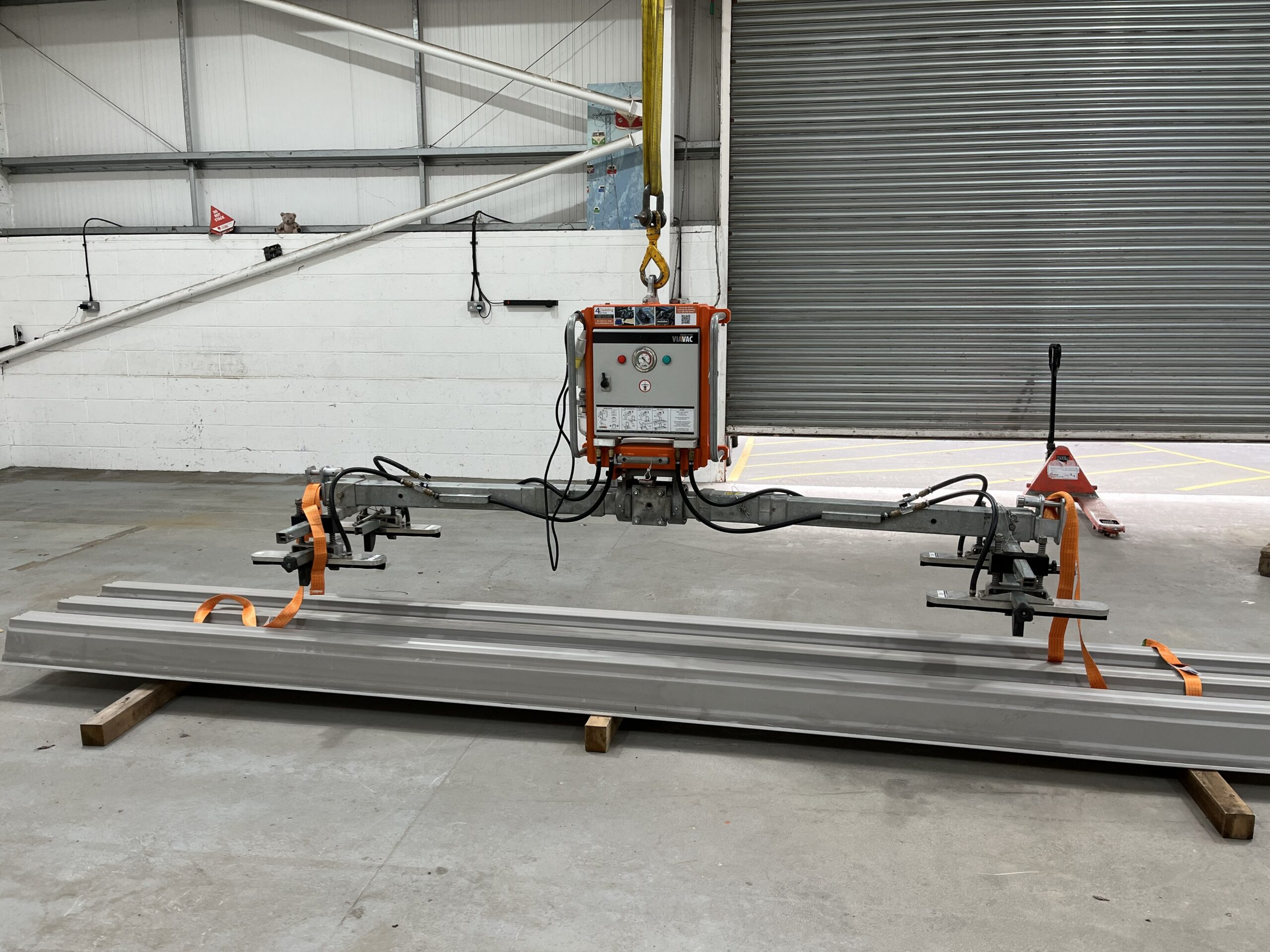 Structural Deck Lifting & Installation Made Safer with Clad-Boy